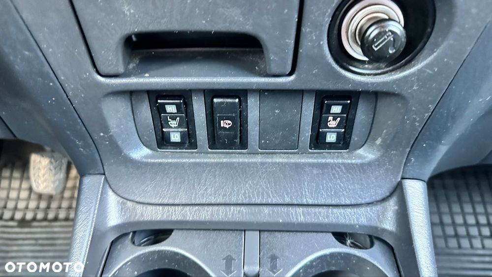 Toyota RAV4 2.0 VVT-i 4x4 - 26