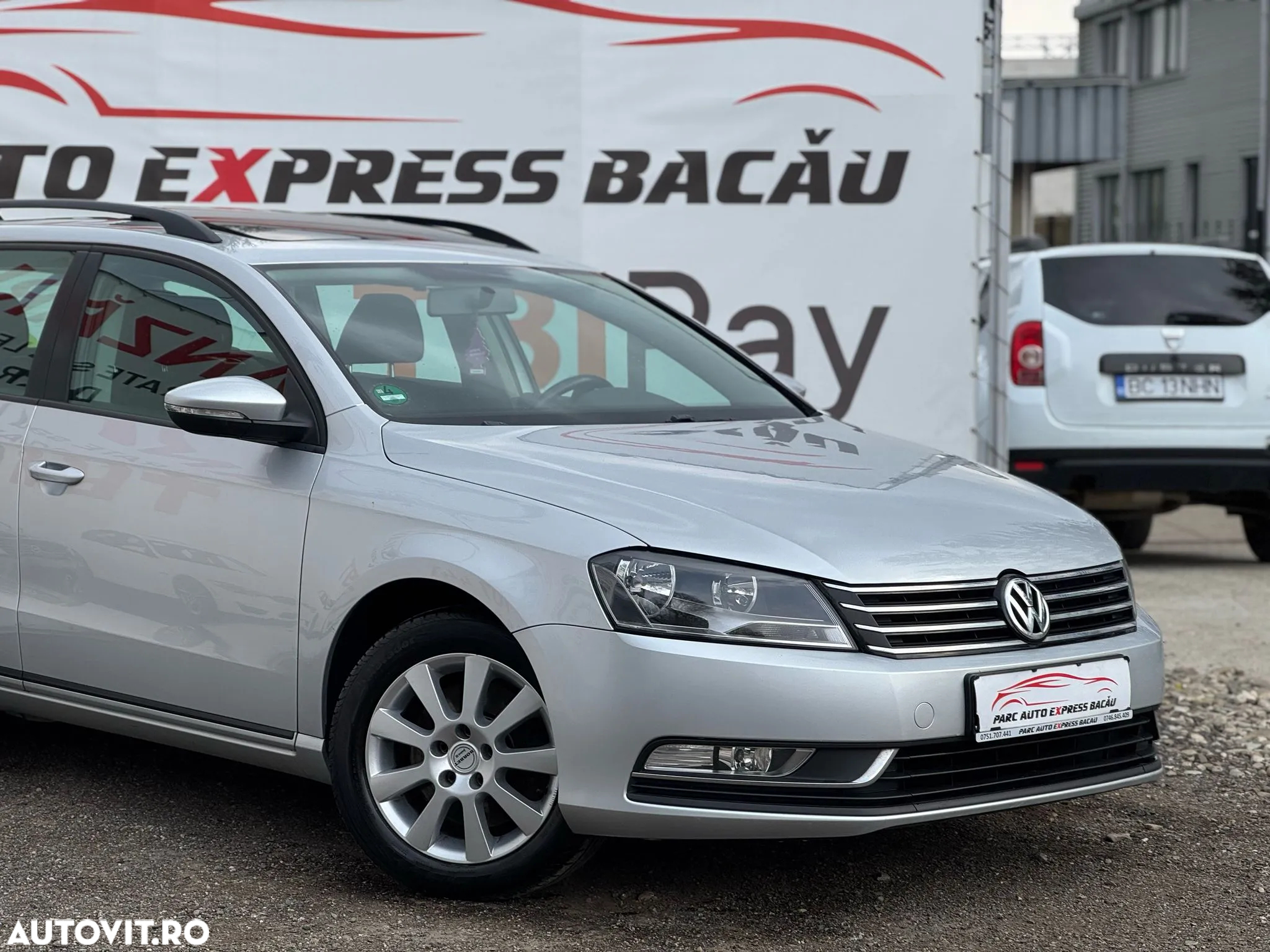 Volkswagen Passat Variant 2.0 TDI Blue TDI Comfortline - 15