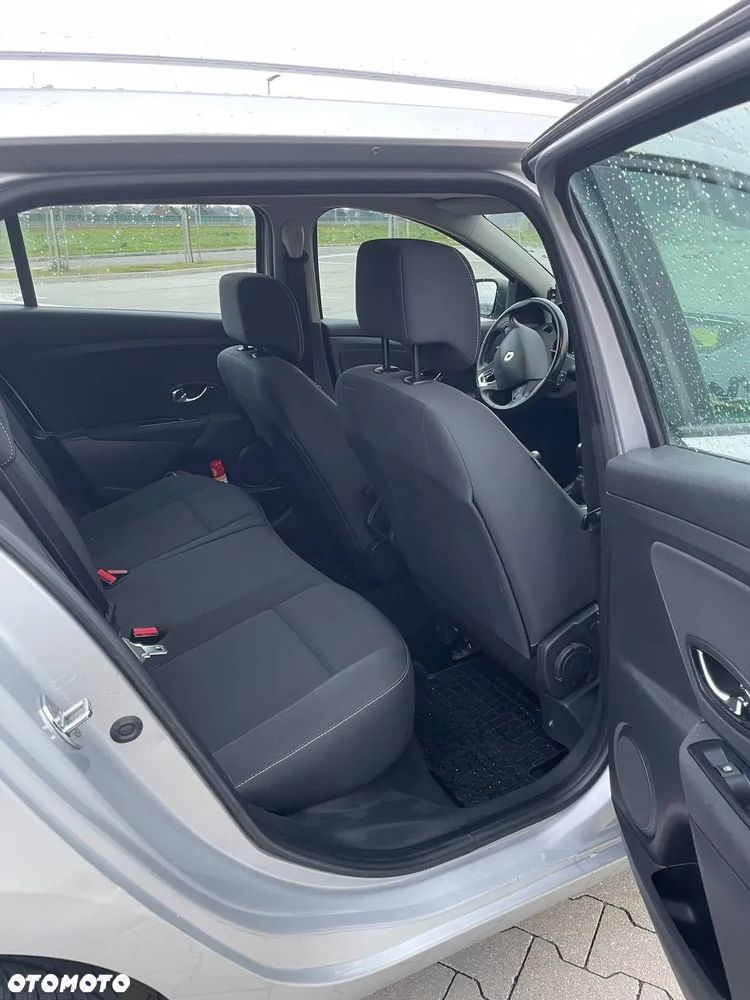 Renault Megane 1.5 dCi Life - 7