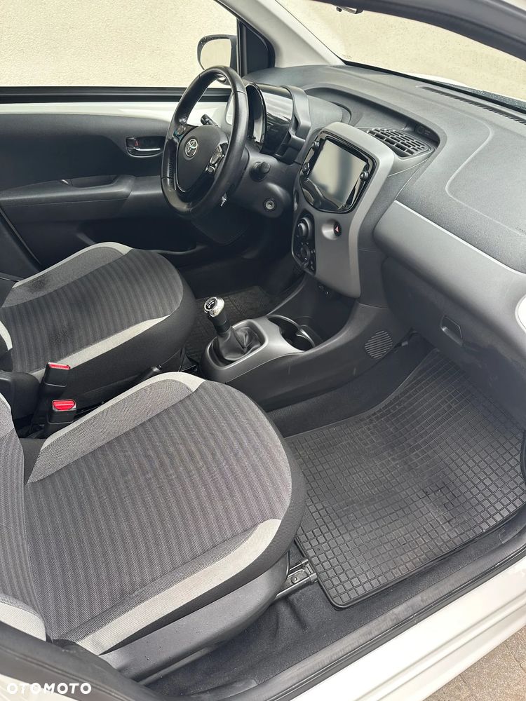 Toyota Aygo - 14
