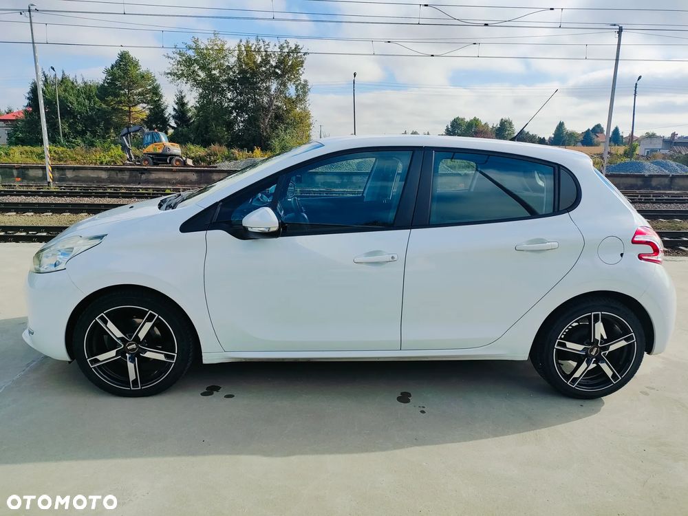 Peugeot 208 PureTech 82 Active - 2