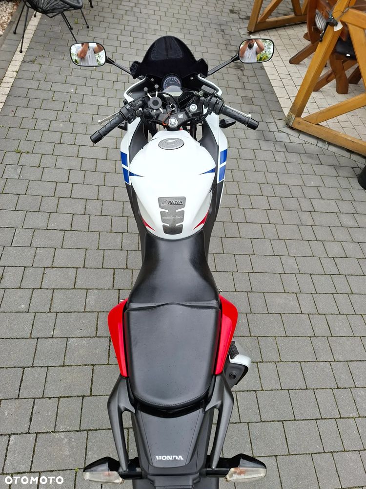 Honda CBR - 6