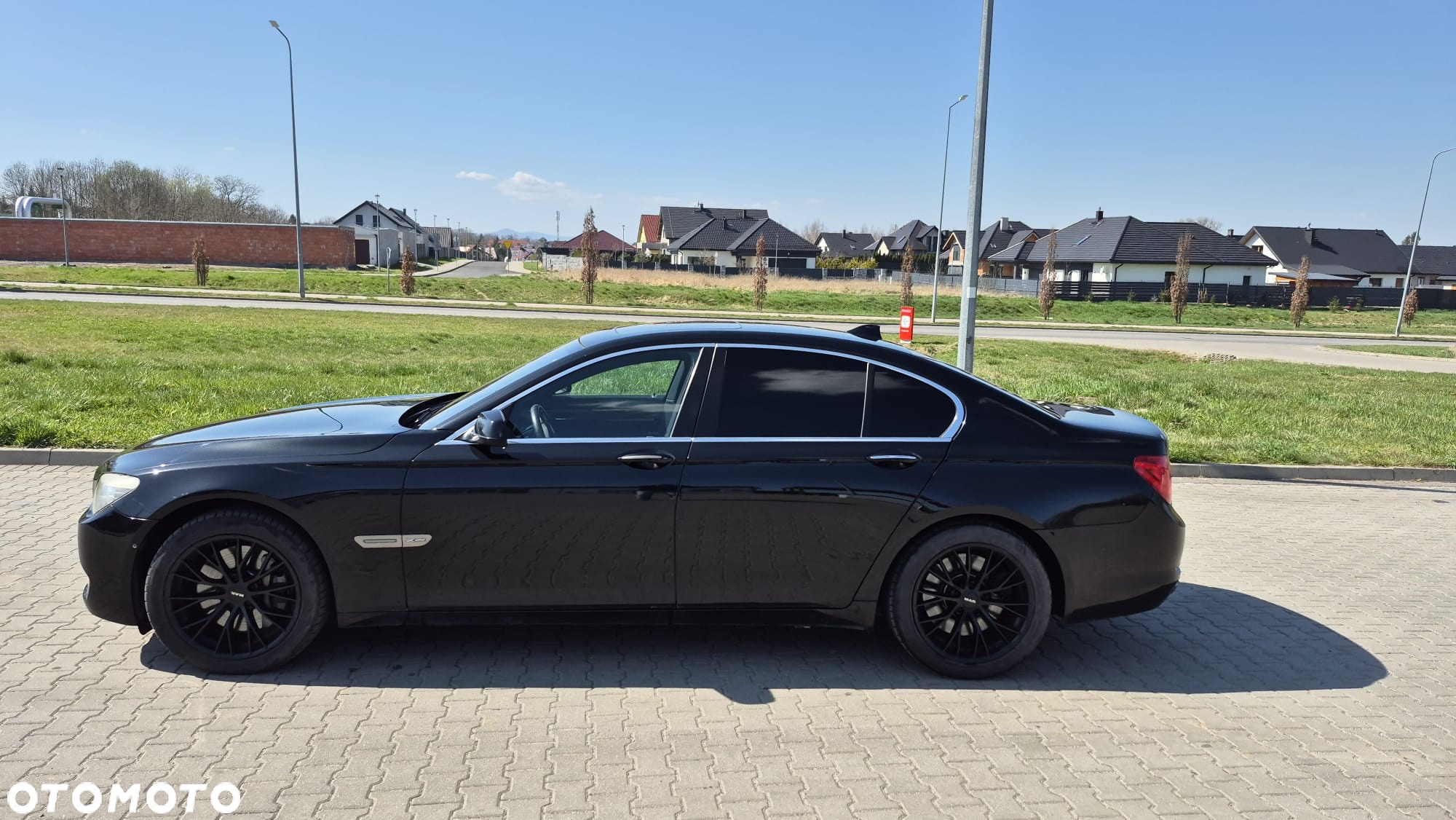 BMW Seria 7 750i xDrive - 6