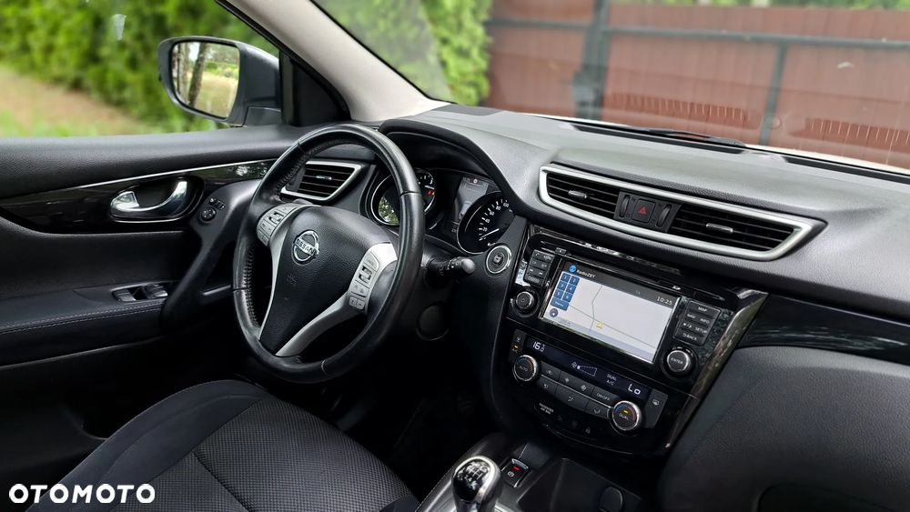 Nissan Qashqai 1.6 dCi Tekna S&S - 20