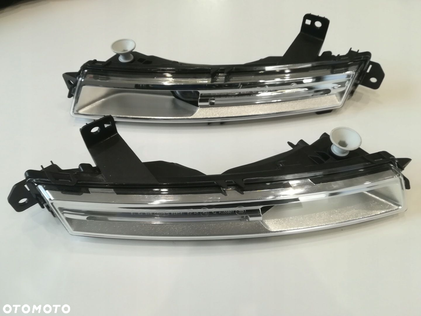 JAGUAR F PACE E PACE HALOGEN LED NOWY ORGINAŁ - 4