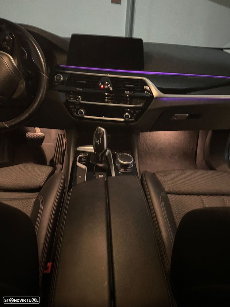 BMW 520 d Aut. Sport Line - 24