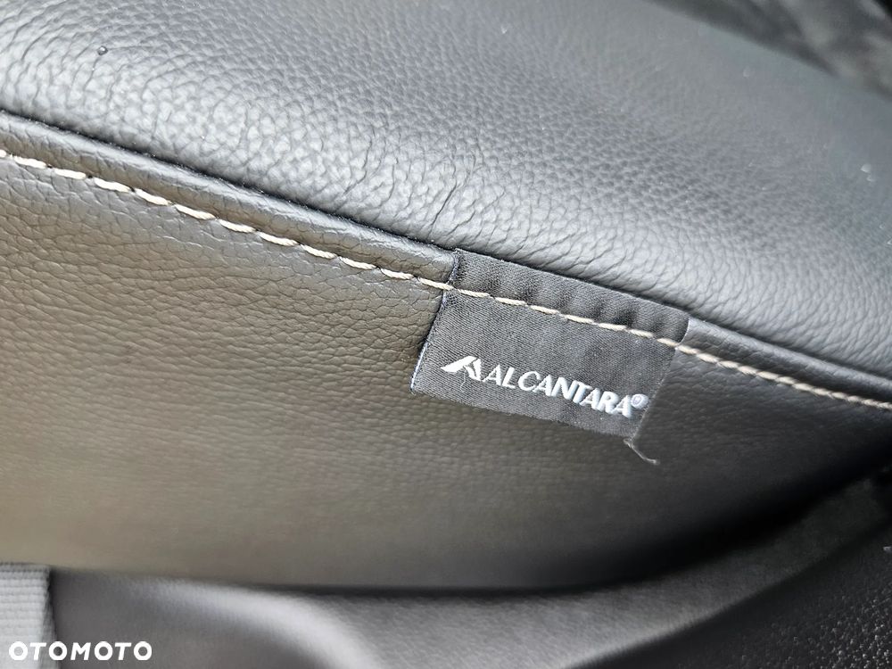 Honda CR-V 2.0i-VTEC 4WD Automatik Lifestyle - 22