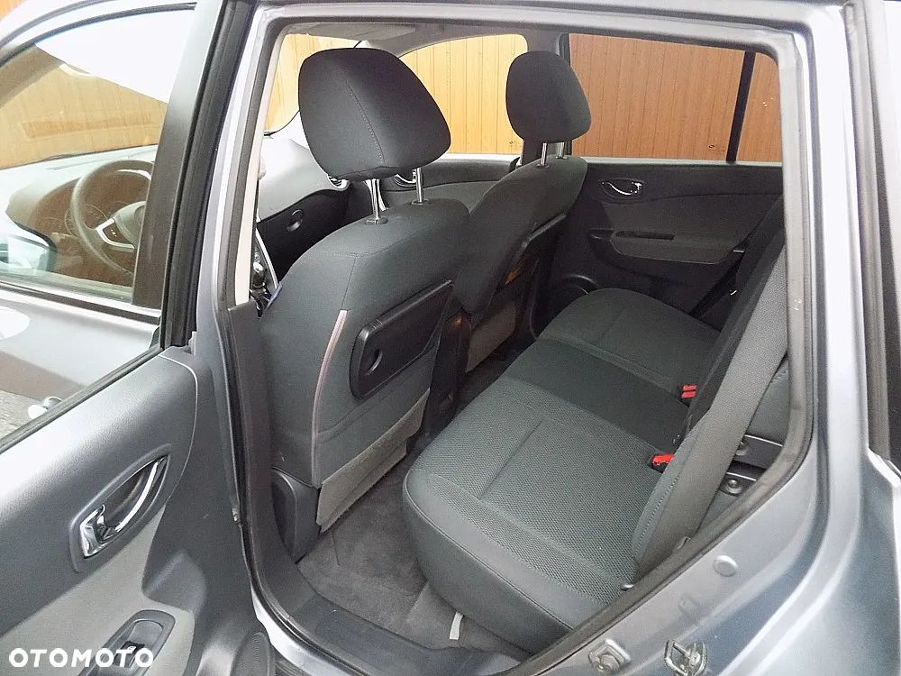 Renault Koleos 2.5 16V Expression - 6