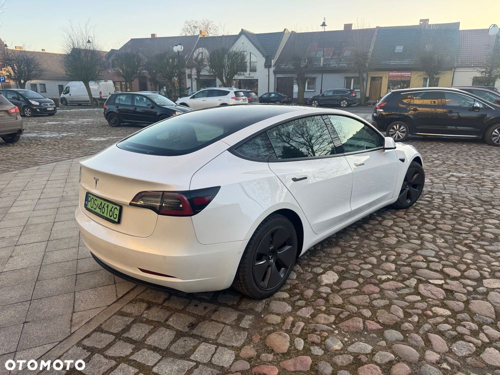 Tesla Model 3 Standard Range Plus - 15