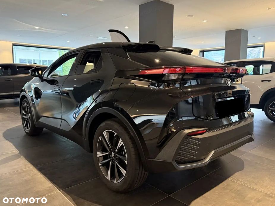 Toyota C-Hr 2026 photo 2