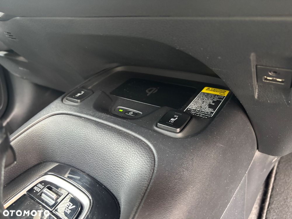 Toyota Corolla 1.8 Hybrid Executive - 14
