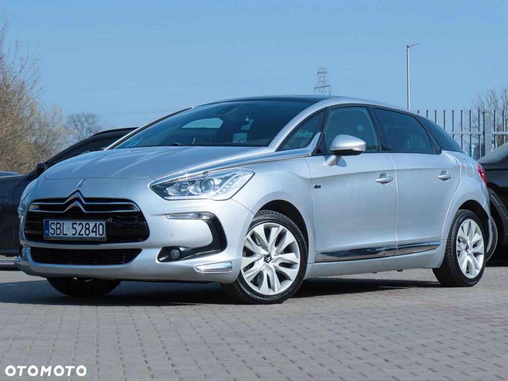 Citroën DS5 2.0 HDi Hybrid4 SportChic MCP - 28