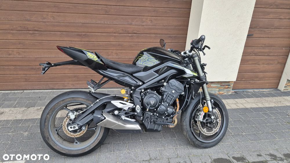 Triumph Street Triple - 2