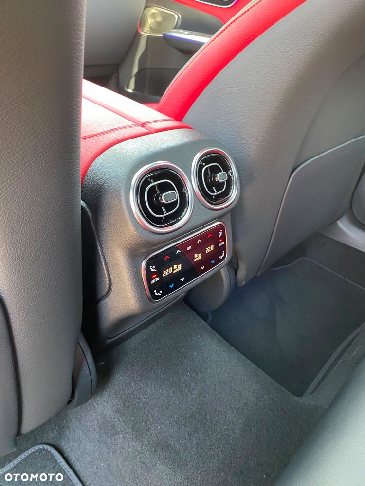 Mercedes-Benz GLC 200 mHEV 4-Matic AMG Line - 19