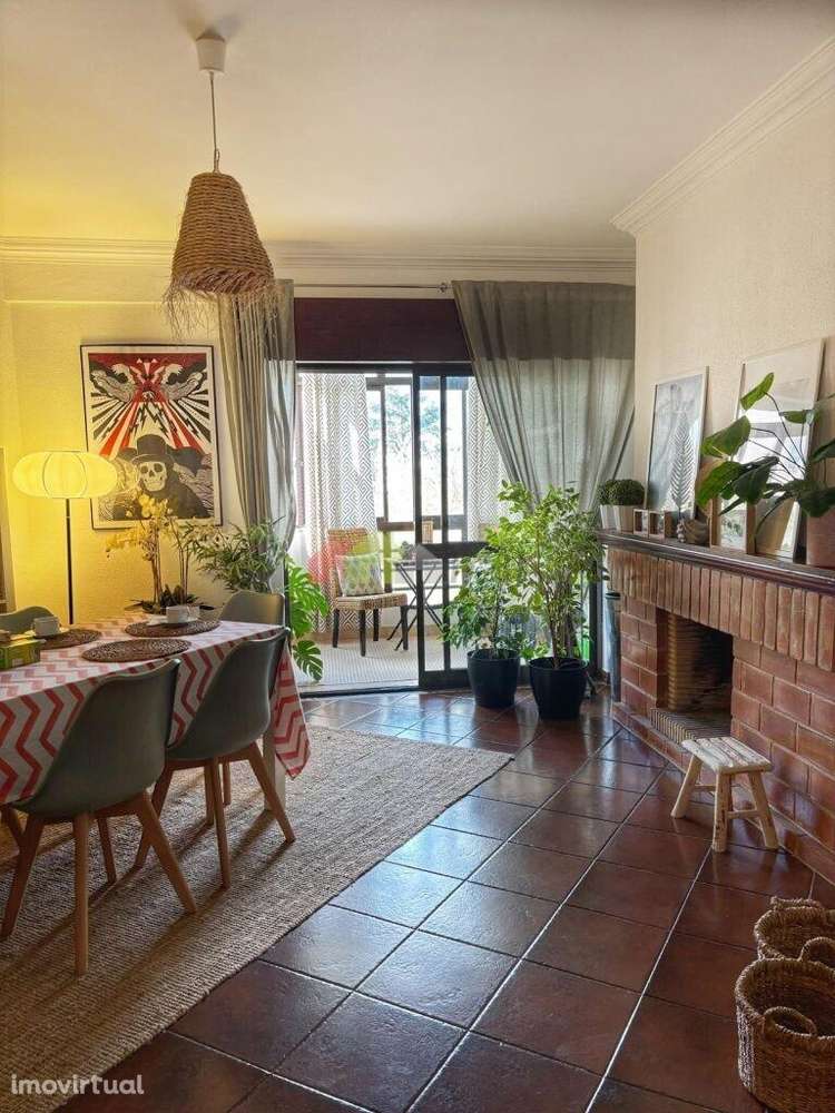 Apartamento T3 com varandas e arrecadação nos Pinheirinhos - Setúbal - - Grande imagem: 2/23