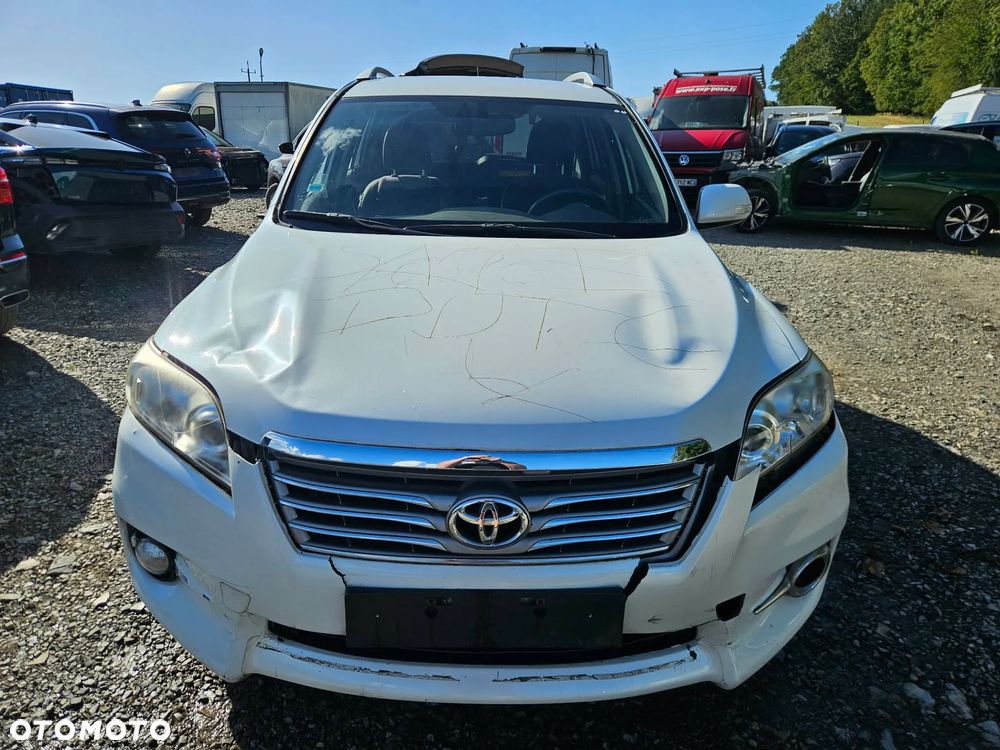 Toyota RAV4 2.2 D-4D 4x2 Travel - 12