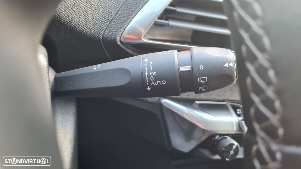 Peugeot 5008 1.5 BlueHDi Allure - 16