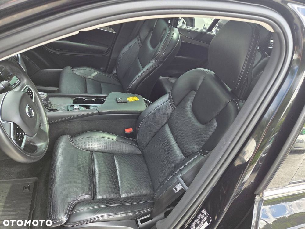 Volvo XC 90 - 13