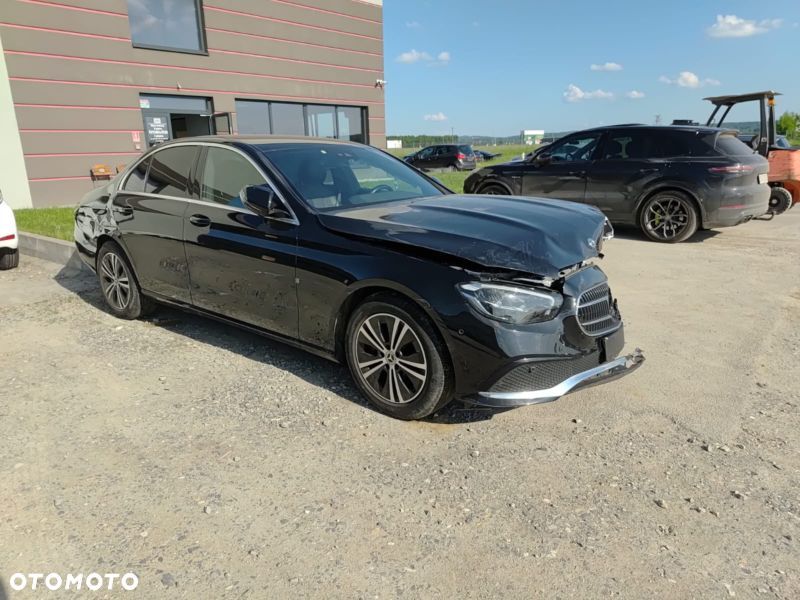 Mercedes-Benz Klasa E 220 d 9G-TRONIC - 7
