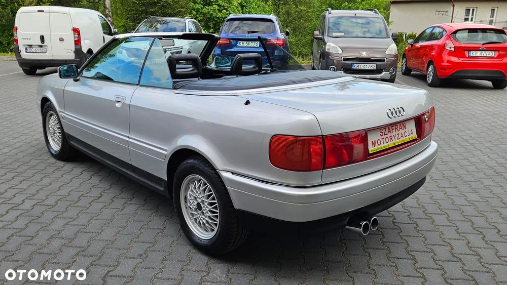 Audi 80 2.0 E - 7