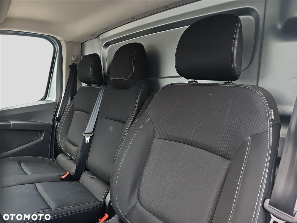 Renault trafic - 12