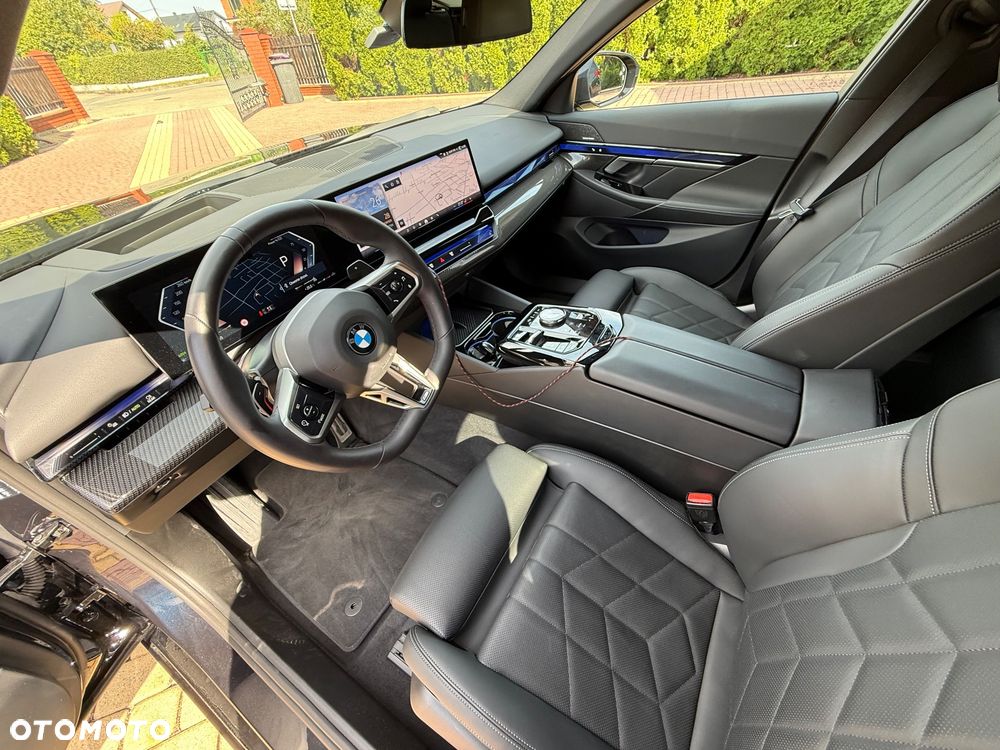 BMW Seria 5 520d xDrive - 41