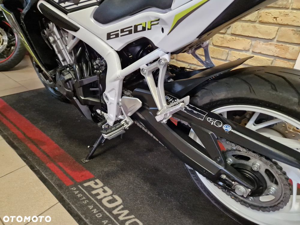 Honda CBR - 16