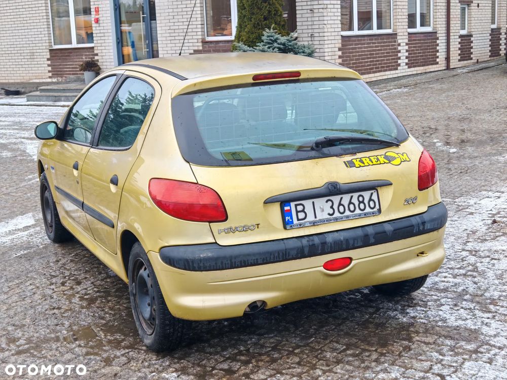 Peugeot 206 2002 photo 4