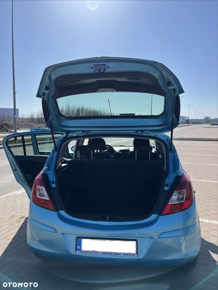 Opel Corsa - 4