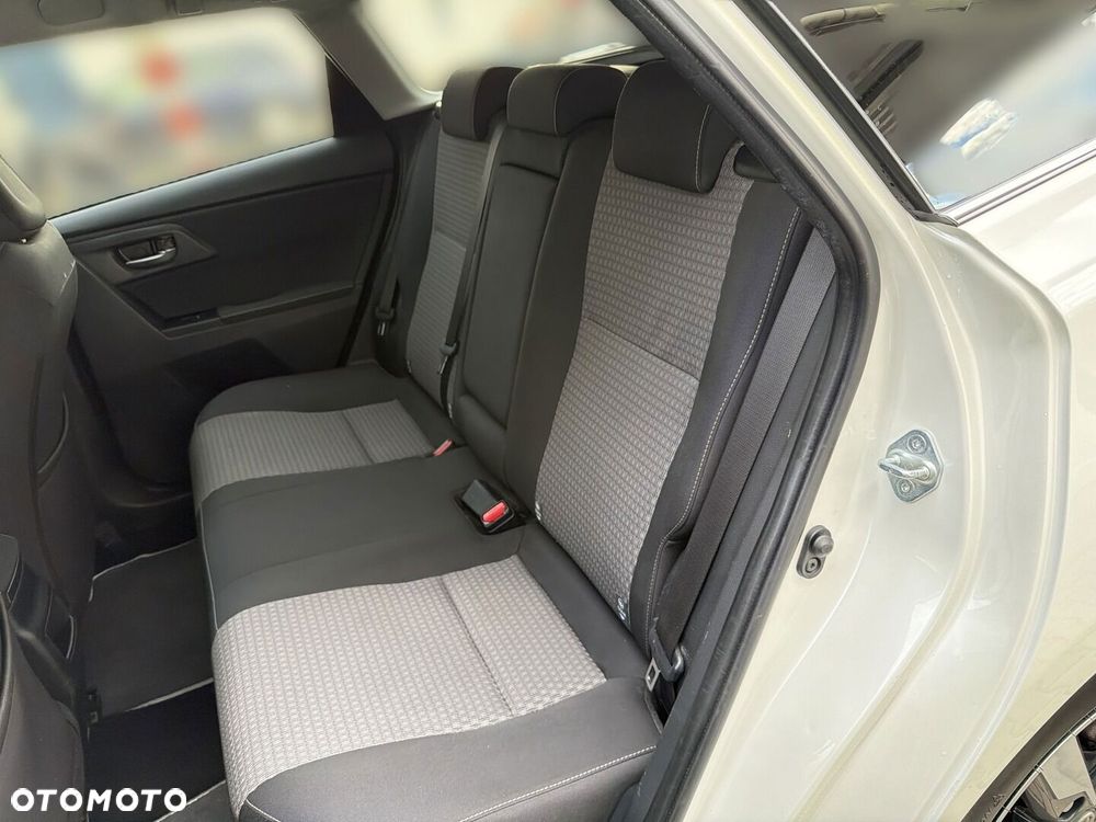 Toyota Auris - 11