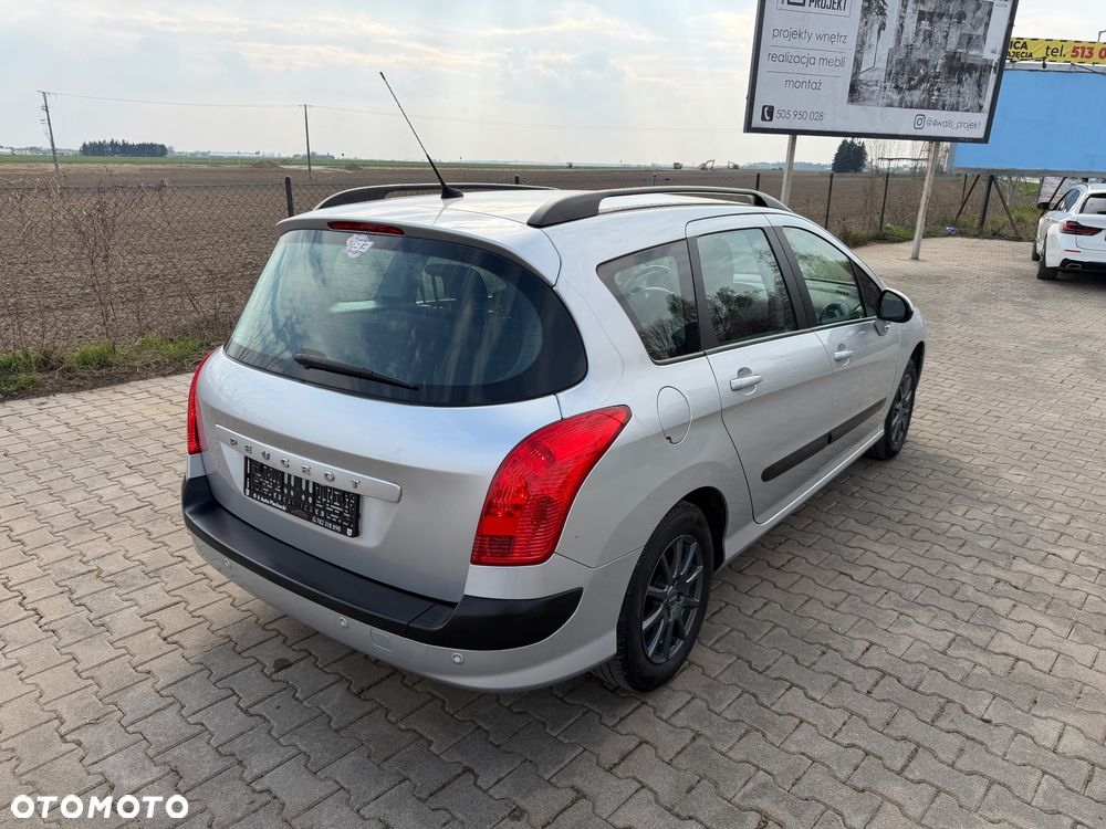 Peugeot 308 1.6 Premium - 12