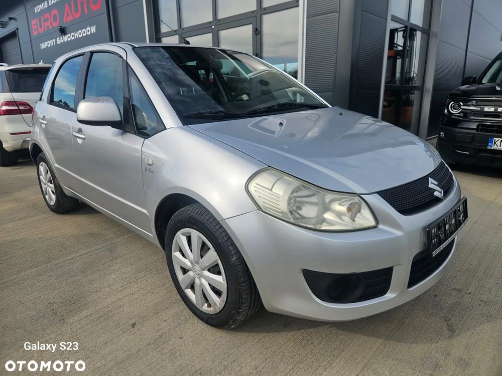 Suzuki SX4 1.6 GLX / Comfort - 1
