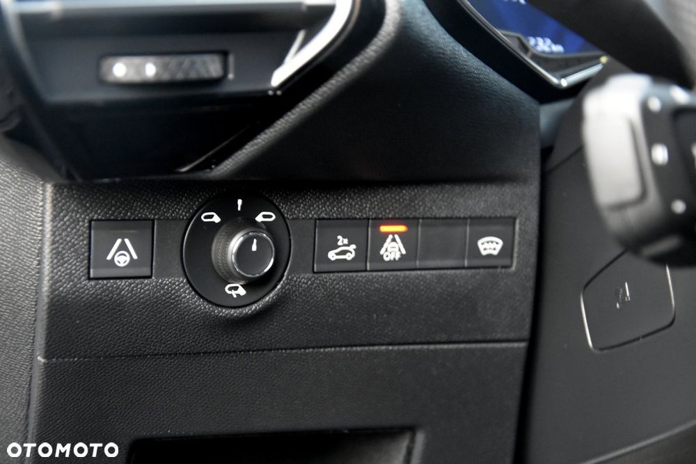 DS Automobiles DS 7 Crossback ver-1-6-puretech-performance-line-plus - 27