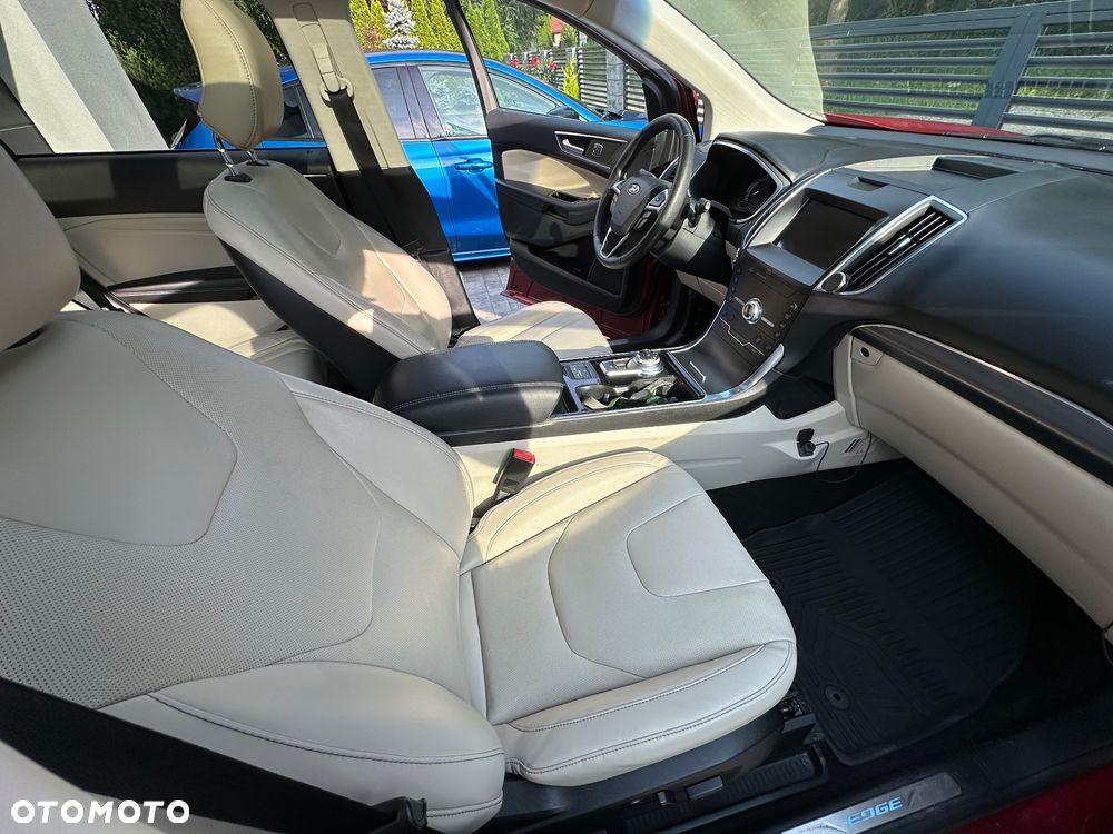 Ford Edge - 31
