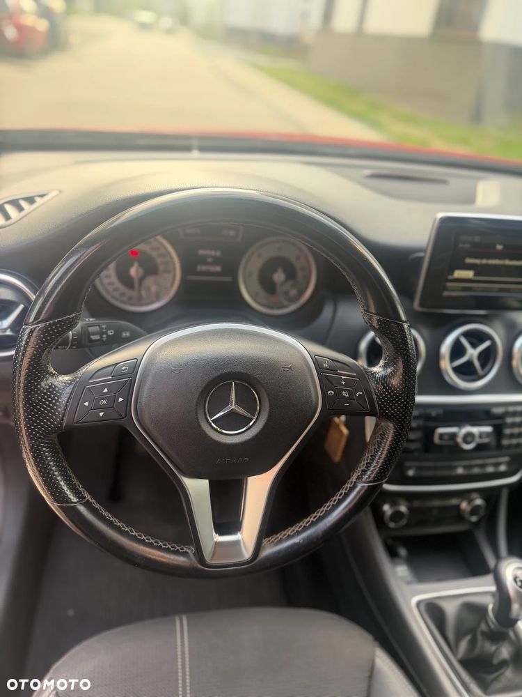 Mercedes-Benz Klasa A 180 CDI (BlueEFFICIENCY) - 3