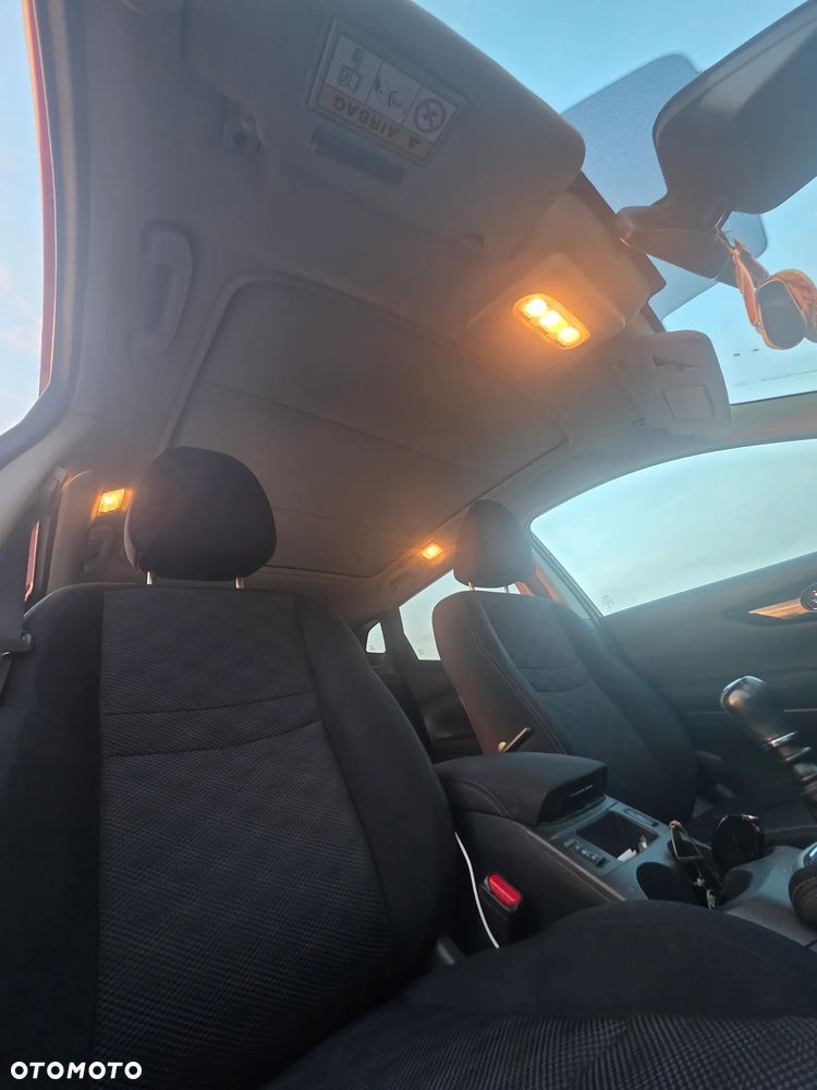 Nissan Qashqai ver-1-2-dig--t-n--connecta - 11