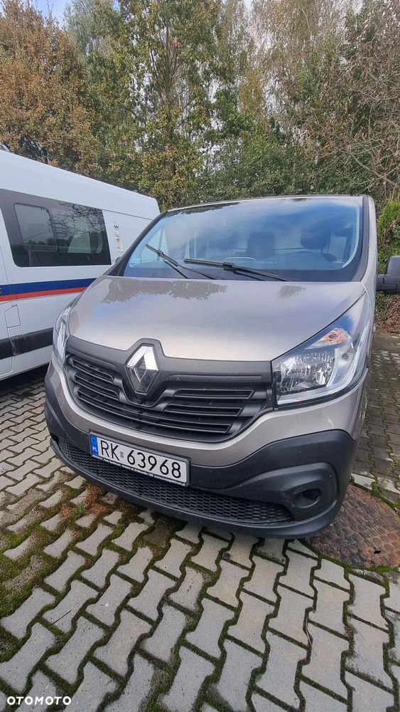 Renault TRAFIC - 1