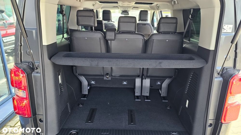 Peugeot Traveller 2.2 BlueHDi Long Business VIP EAT8 - 18