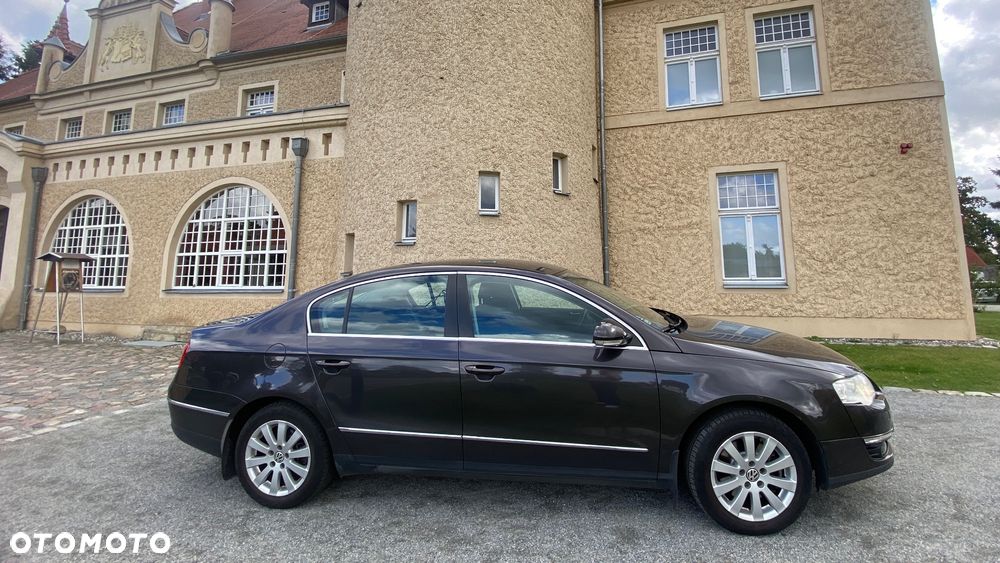 Volkswagen Passat - 6