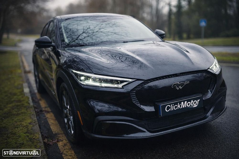 Ford Mustang Mach-E Standard - 32