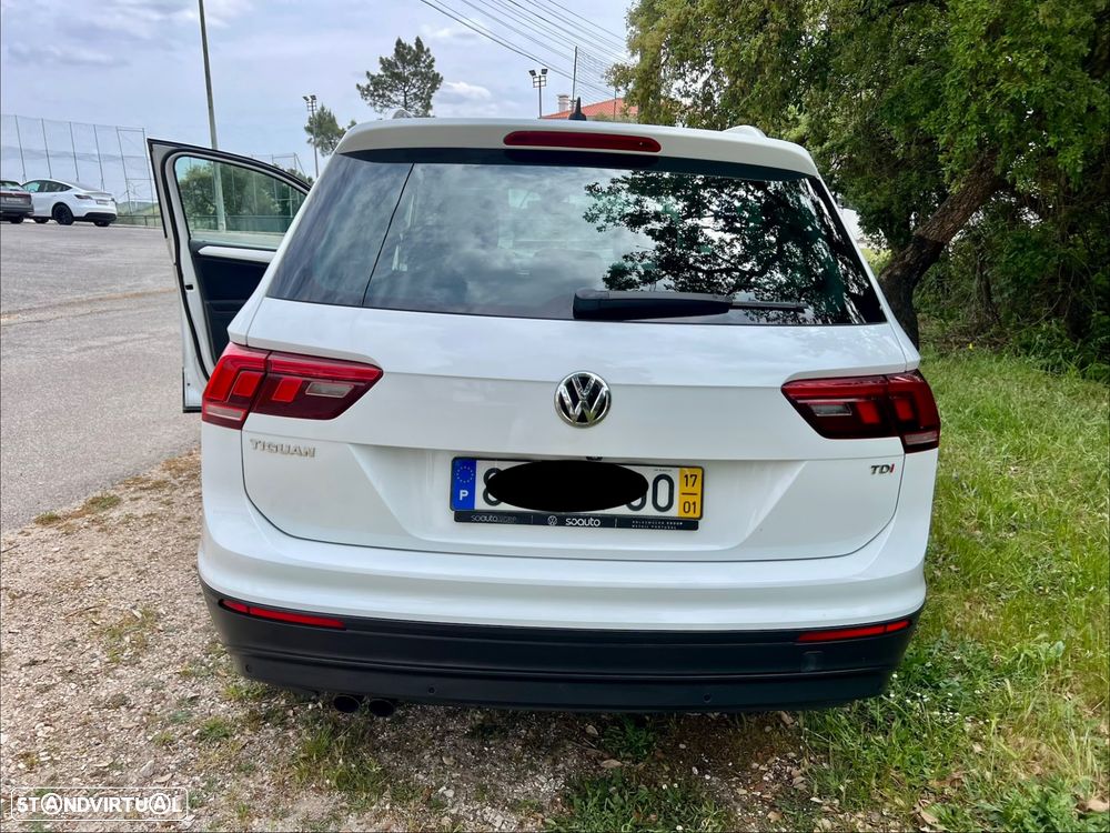 VW Tiguan 1.6 TDI Confortline - 3