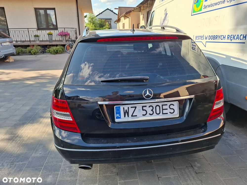 Mercedes-Benz Klasa C 220 d 4-Matic 7G-TRONIC - 3