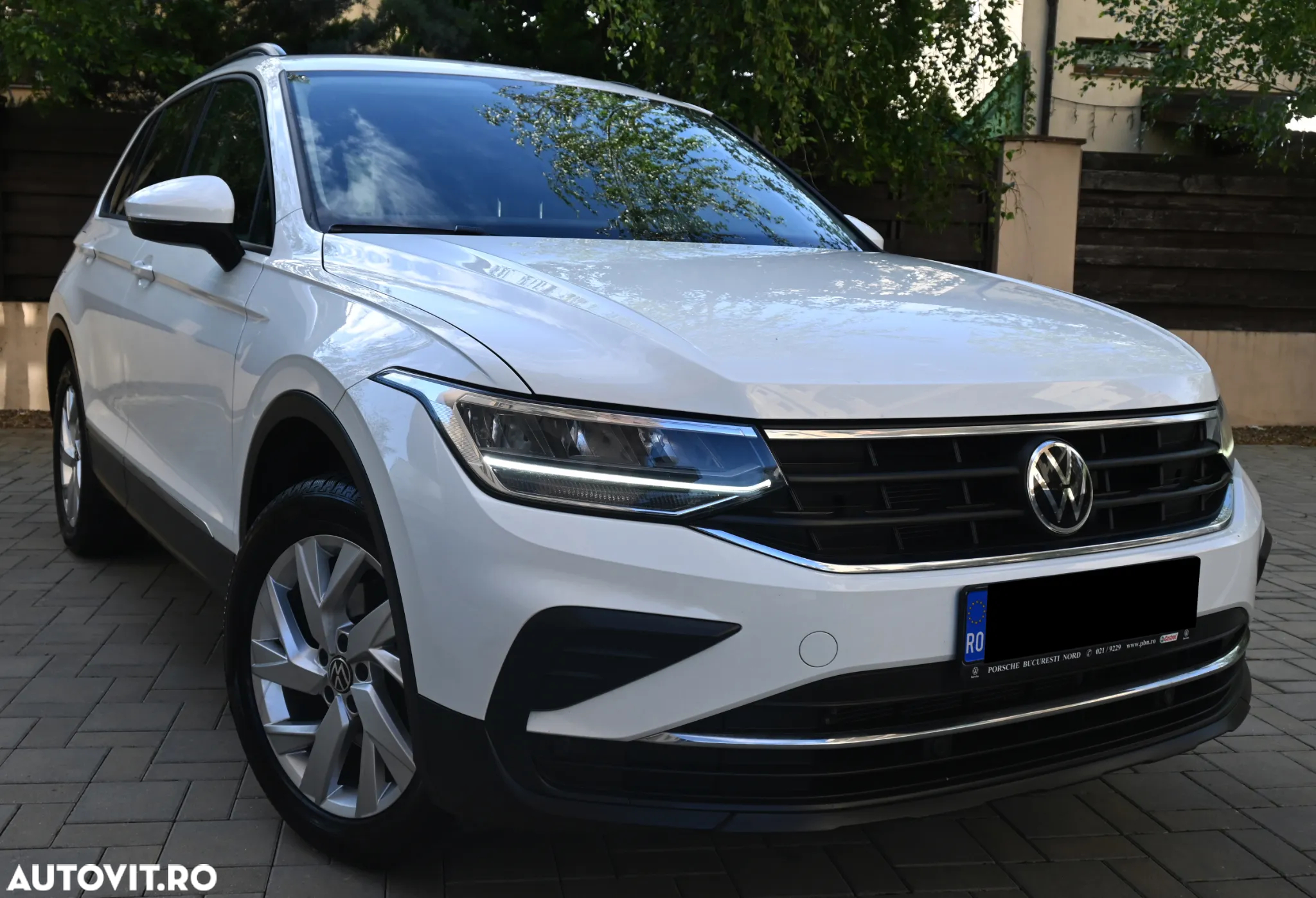 Volkswagen Tiguan 2.0 TDI SCR DSG 4Motion Elegance - 4