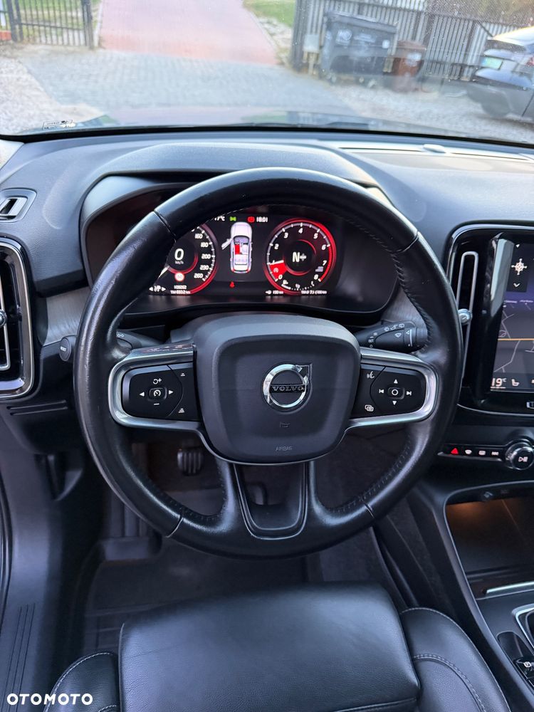 Volvo XC 40 T3 Inscription - 12