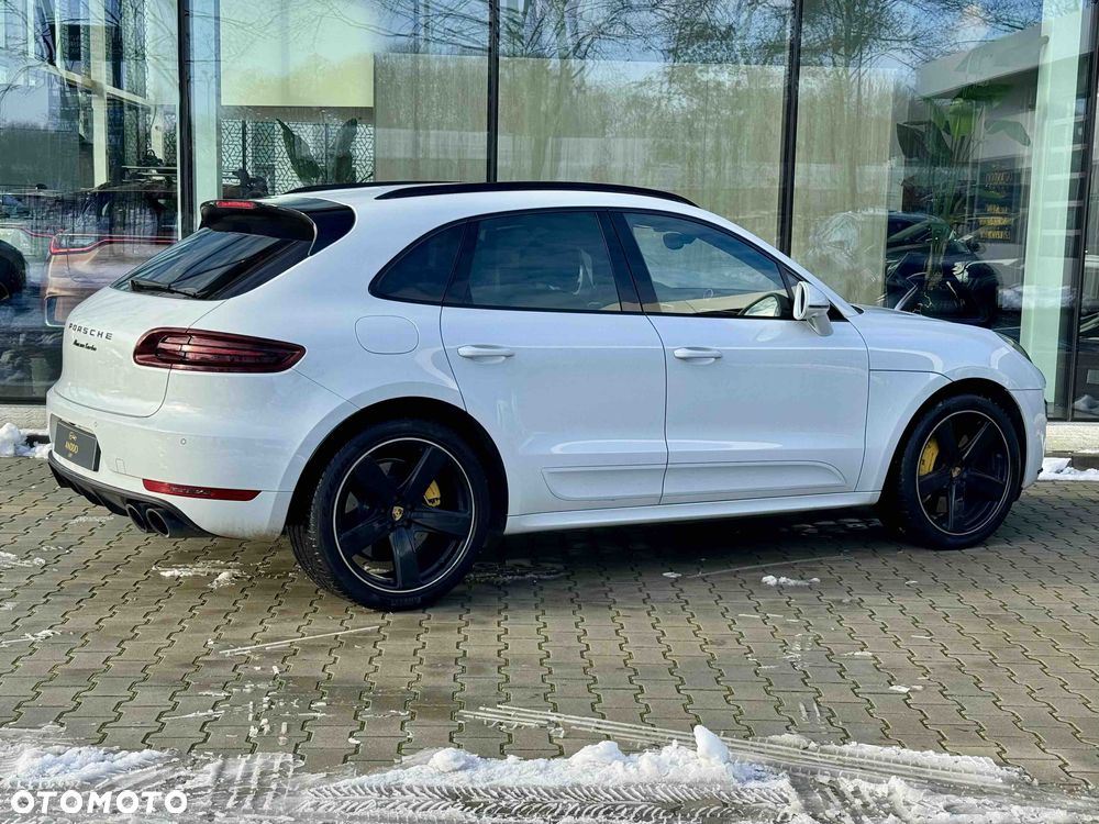 Porsche Macan - 8