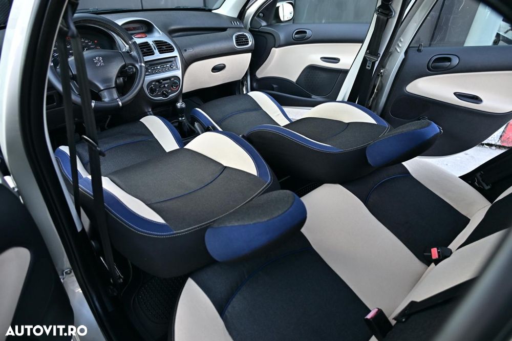 Peugeot 206 1.4E Sedan - 4