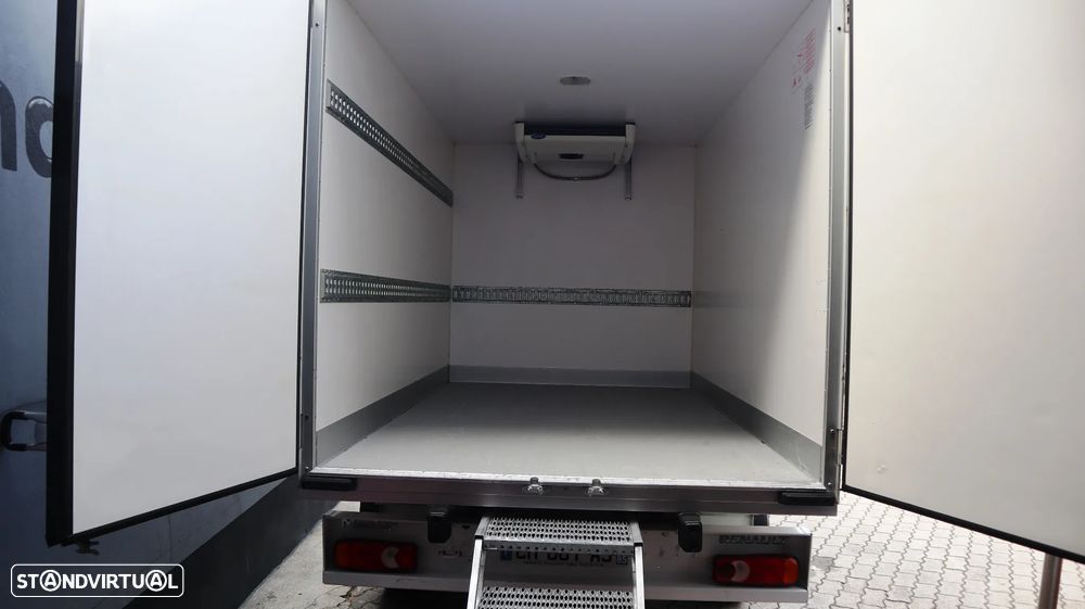 Renault Master 2.3 dCi 125 Contentor frio Carrier Xarios 300 - 5