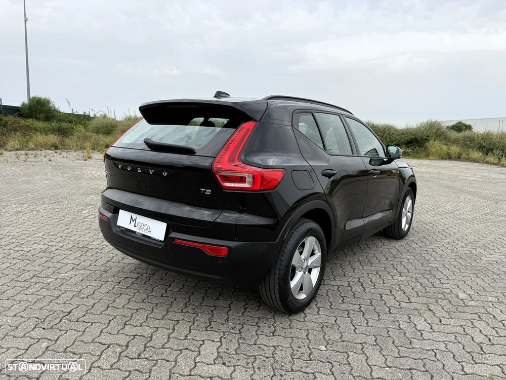 Volvo XC 40 1.5 T2 Momentum - 6