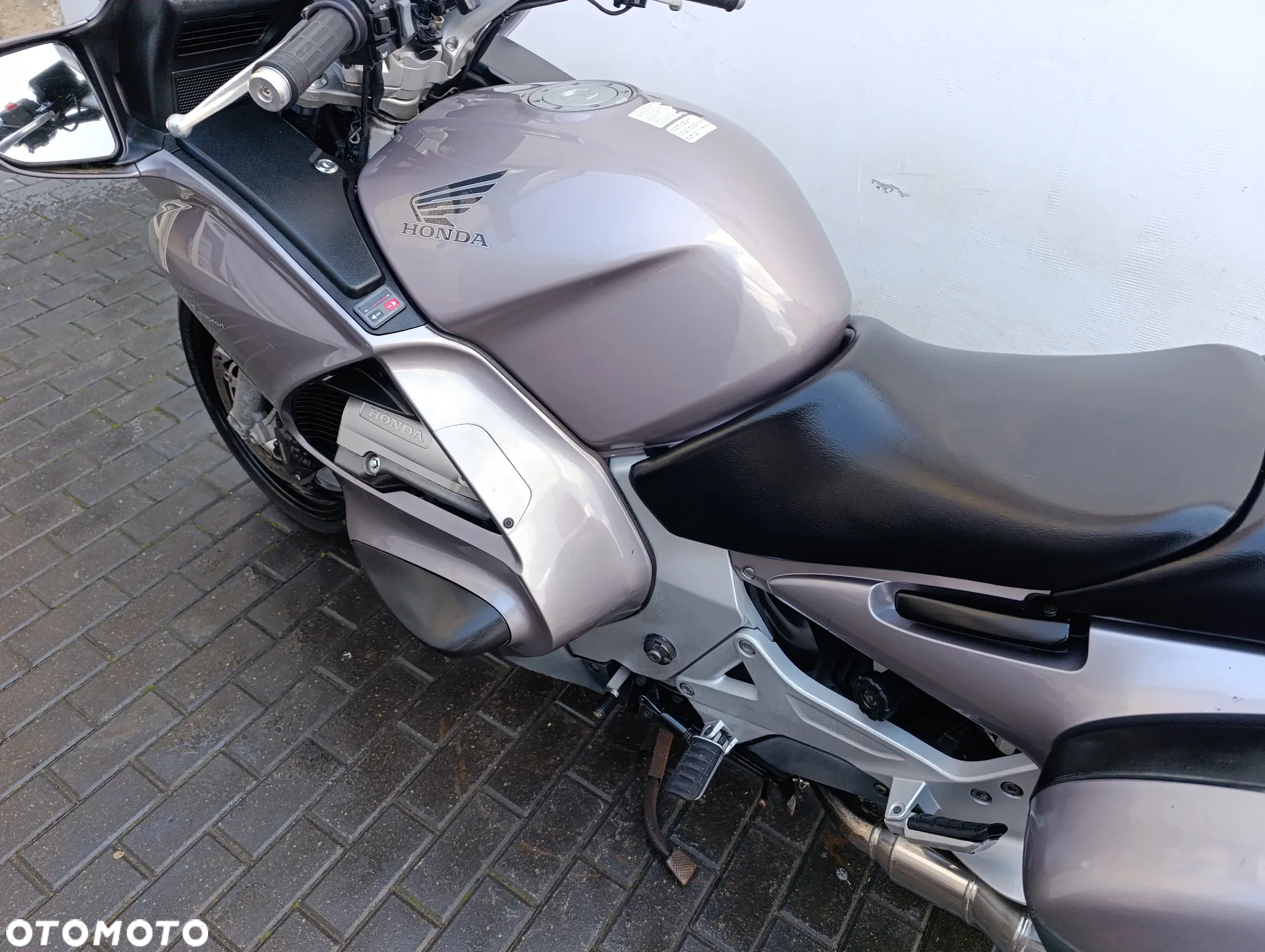 Honda ST - 14