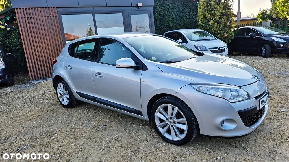 Renault Megane 1.6 16V 110 Paris Business - 9